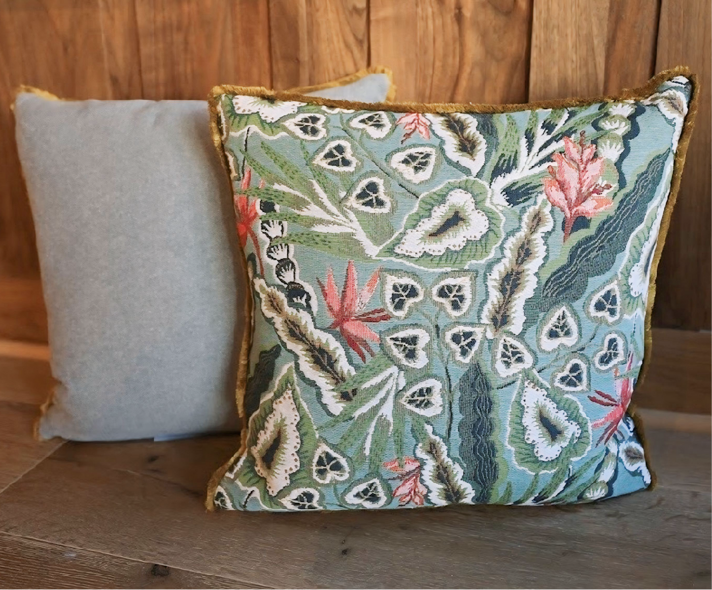 Bergame Decorative Pillow- Mousse