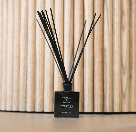 3.4oz Santal & Tonka Diffuser - Black